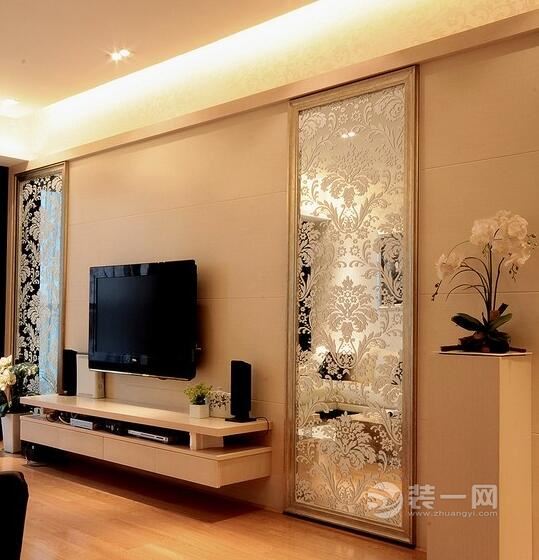 隐形门电视背景墙在装修中能够更充分的利用空间,因此广受小户型等装修业主的喜爱。同时隐形门电视背景墙不仅能起到一个很好的装饰效果而且还能延伸空间,那么问题来了,这么好的一个背景墙该怎么设计呢?下面就由昆明装修网小编就来告诉大家隐形门电视背景墙如何设计吧。 PART1、客厅电视背景墙的设计方式有哪些?