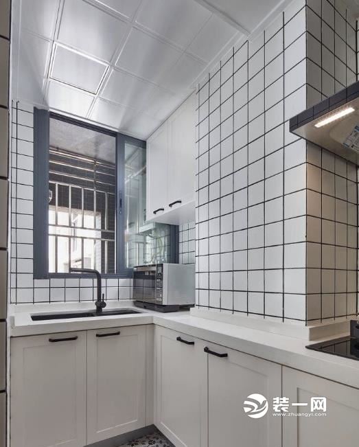 厨房墙面用什么材料好?2018厨房墙面砖装修效